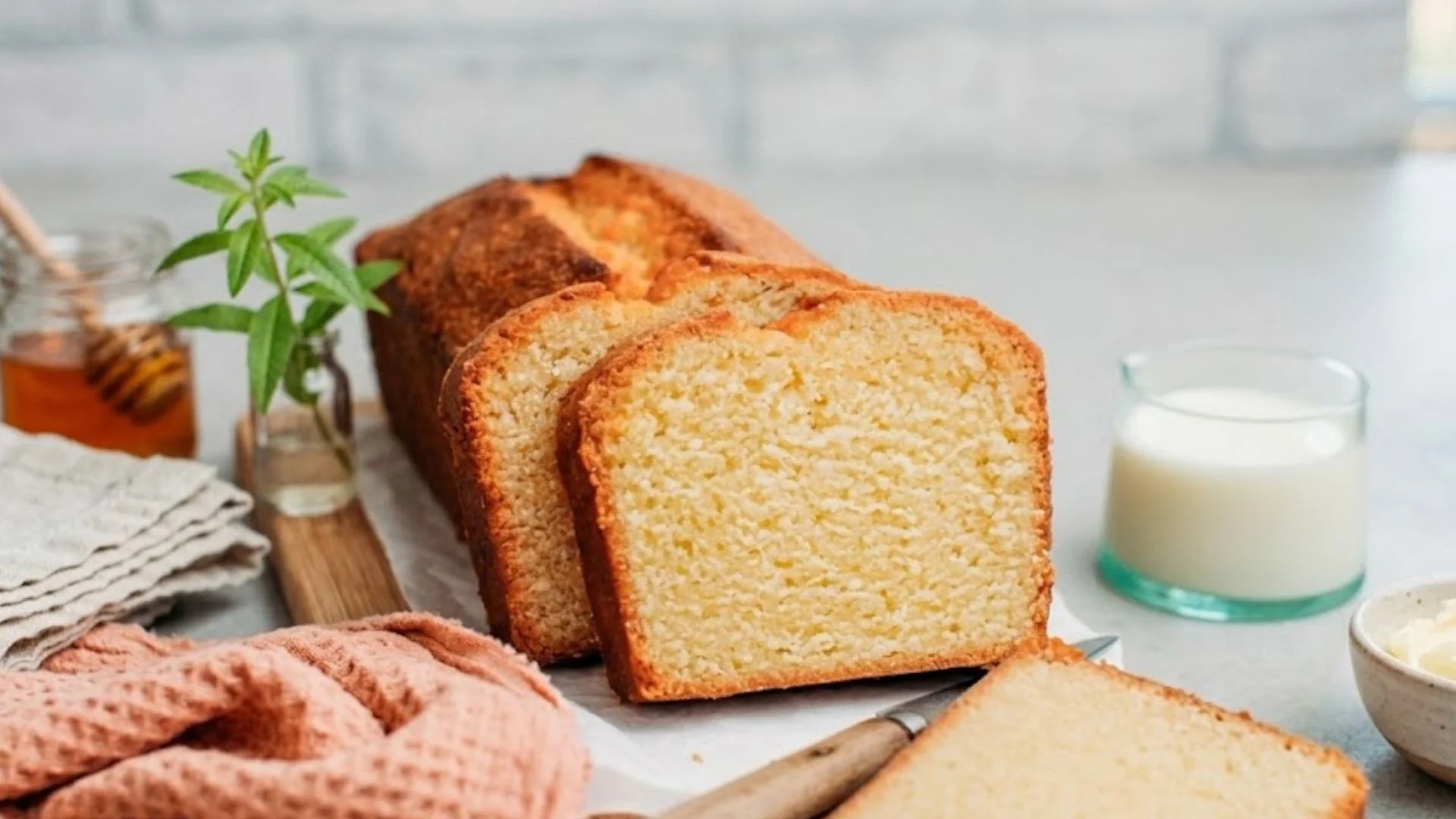 Vegan Vanilla Pound Cake