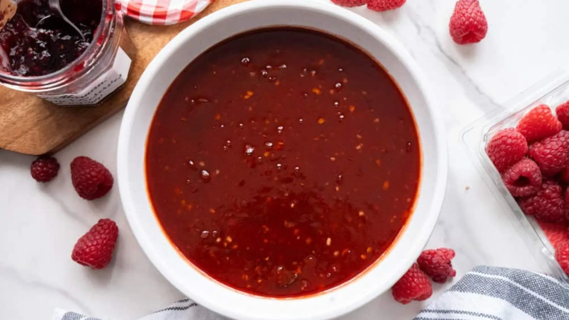 Raspberry Chipotle BBQ Sauce
