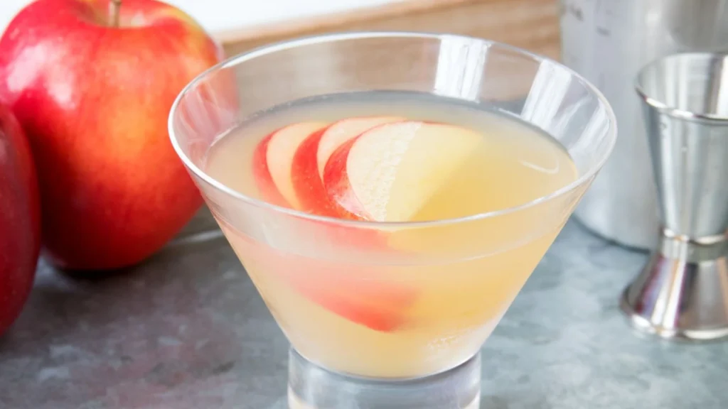 Caramel Apple Alcoholic Drink Recipe