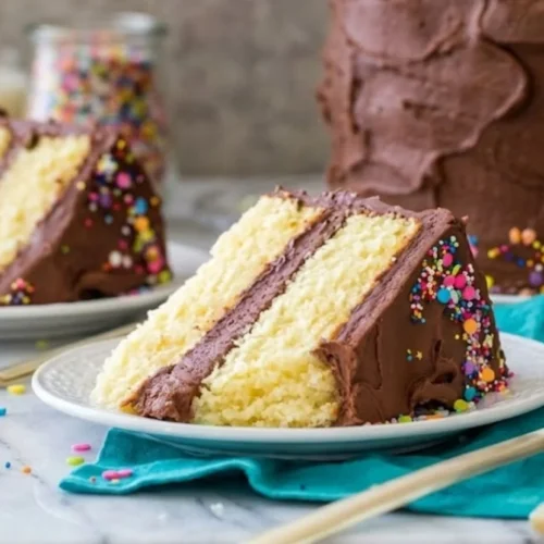 Vanilla Cake With Chocolate Buttercream