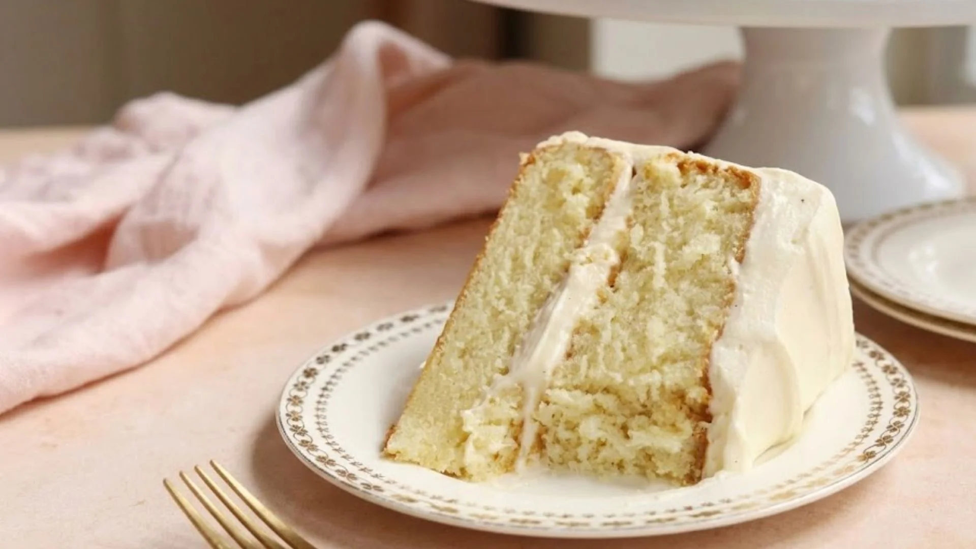 White Cake With Chocolate